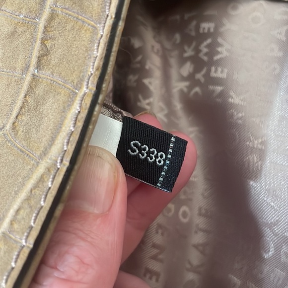 KATE SPADE Knightsbridge Doris Croc Embossed Satchel Leather Crossbody Taupe - Picture 13 of 15